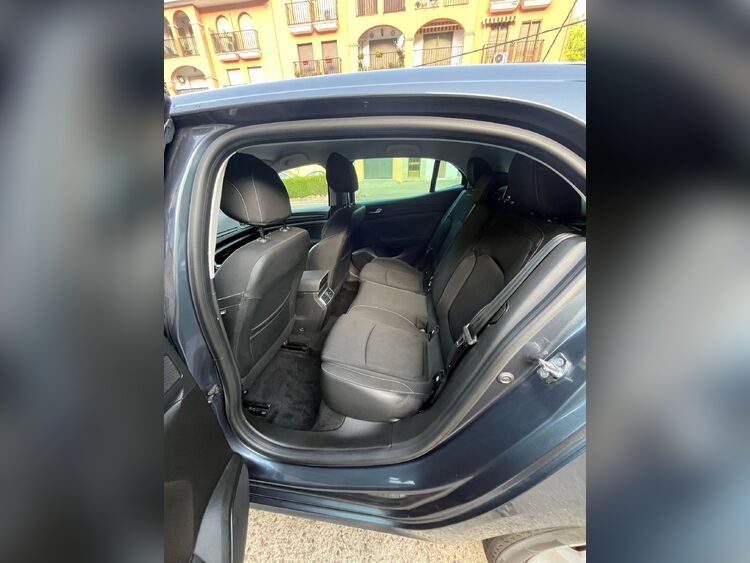 Renault Clio  foto 12